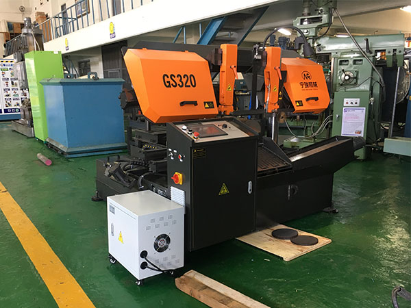 Full Automatic Band Saw GS320