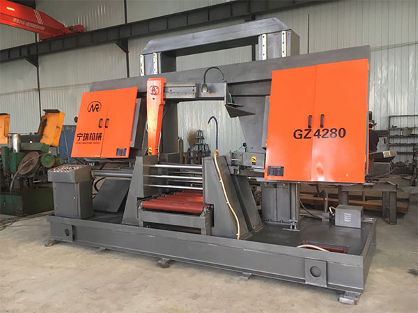 Dual Column Bandsaw GZ4280