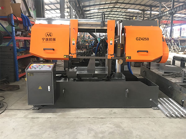 Dual Column Bandsaw GZ4250