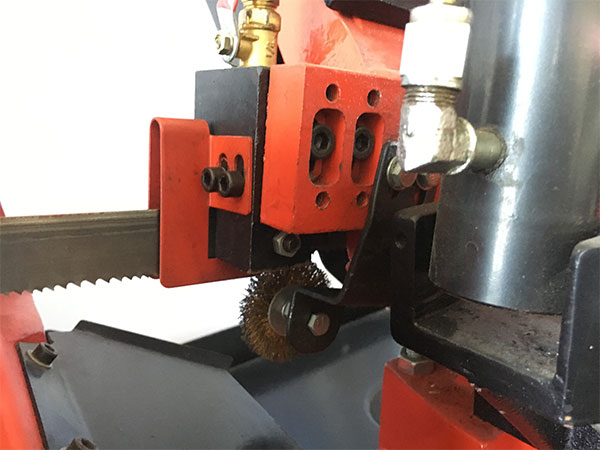 Manual Bandsaw G5025
