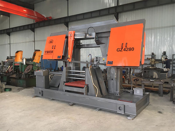 Dual Column Bandsaw GZ4280